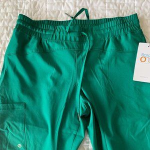 Barco Women Jogger style scrub bottom